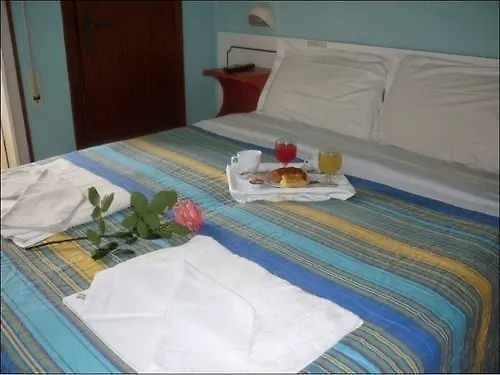 Hotel Maena Rimini