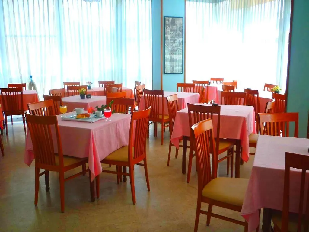 Hotel Maena Rimini Italy
